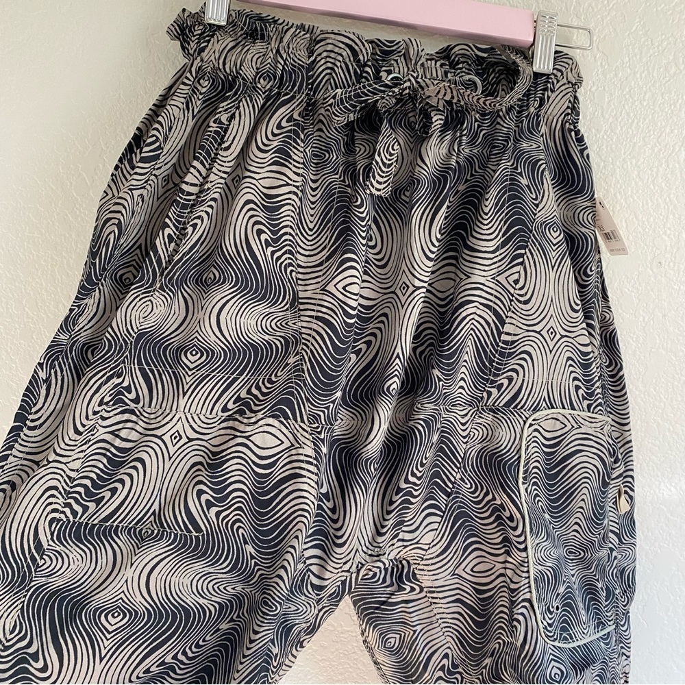 Free People Movement Women's Spring Trekker Printed Pants - Picture 6 of 11